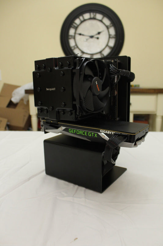 Aperio Mini ITX Open Frame ComputerCase - Motif Monument / Hydra Hybrid